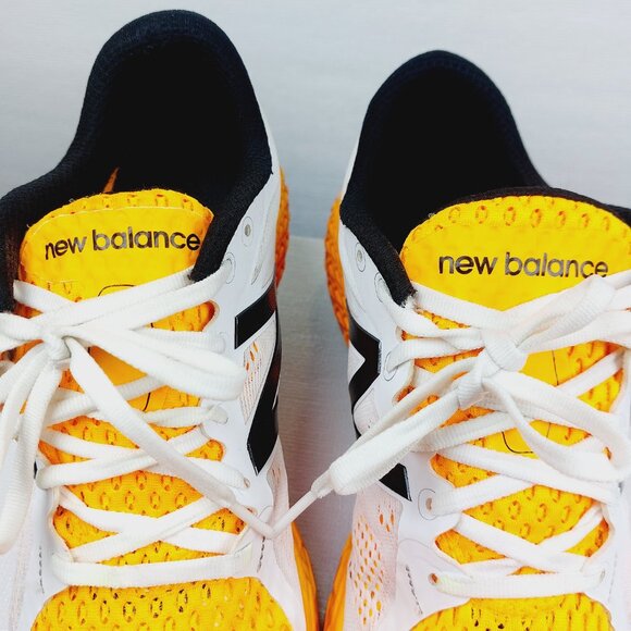New Balance Men\'s White Yellow Fresh Foam Zante v2 Athletic Running Shoes Sz 10 main image 4